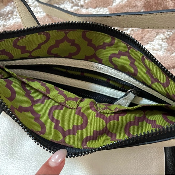 Dr Yany Black & White Leather Crossbody/Shoulder Bag - Picture 7 of 10